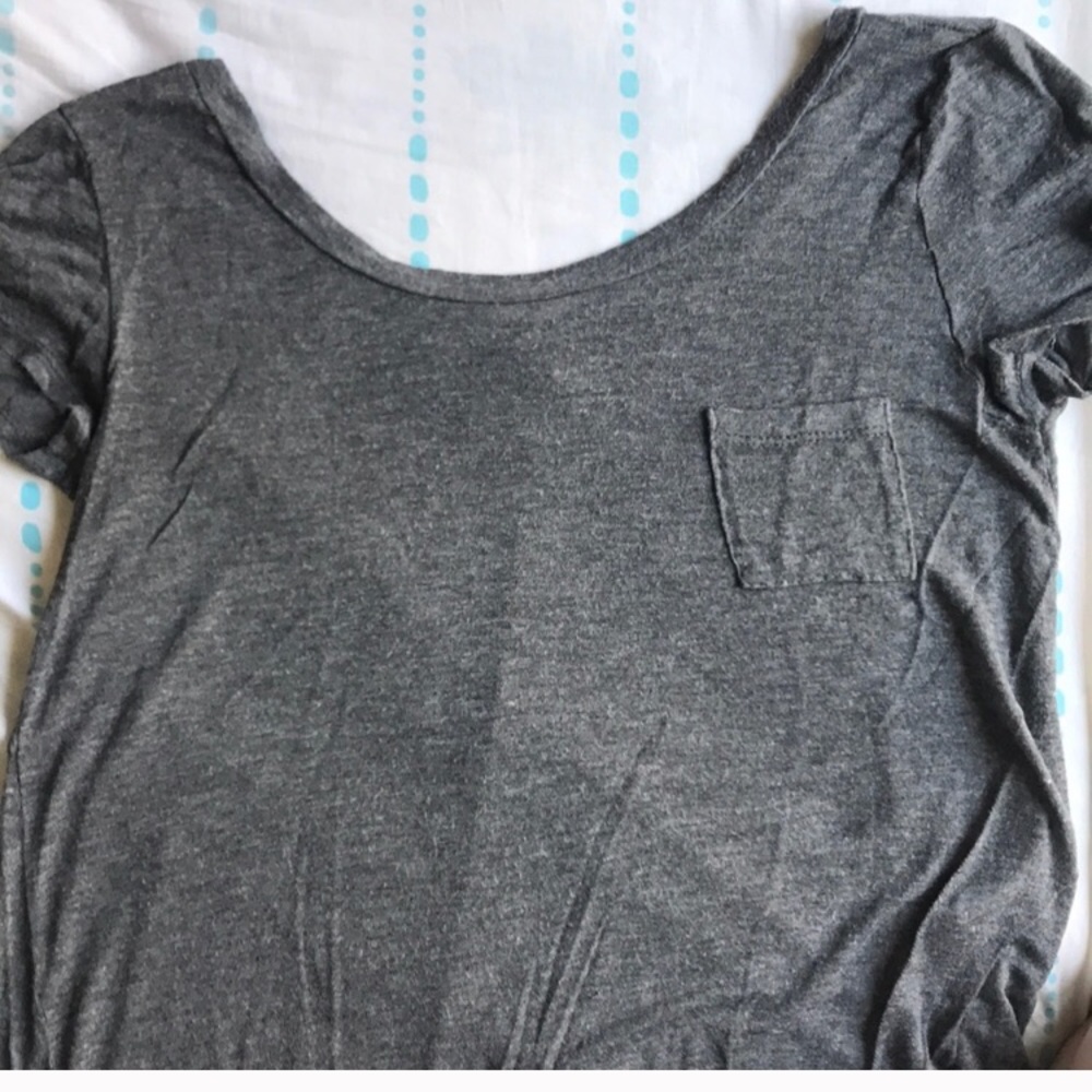 *SOLD* Flowy scoop neck